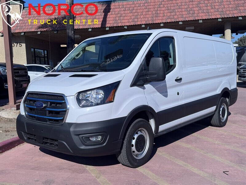 2022 Ford E-Transit
