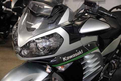 2019 Kawasaki CONCOURS 1