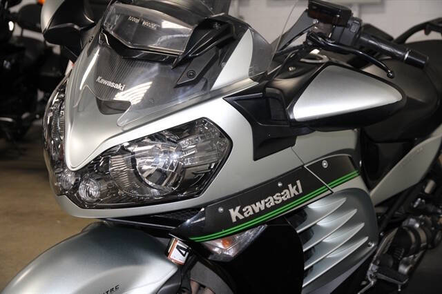 2019 Kawasaki CONCOURS 1
