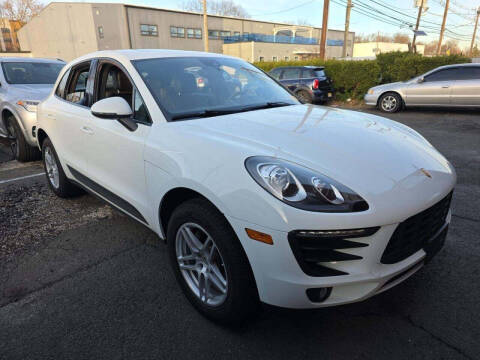 2017 Porsche Macan