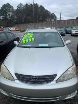 2004 Toyota Camry for sale at J D USED AUTO SALES INC in Doraville GA