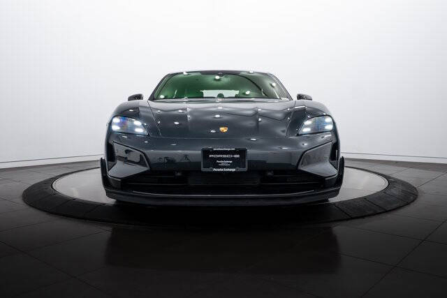 2025 Porsche Taycan Turbo GT