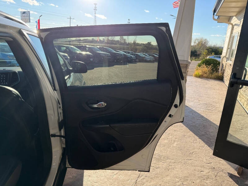 2020 Jeep Cherokee Trailhawk