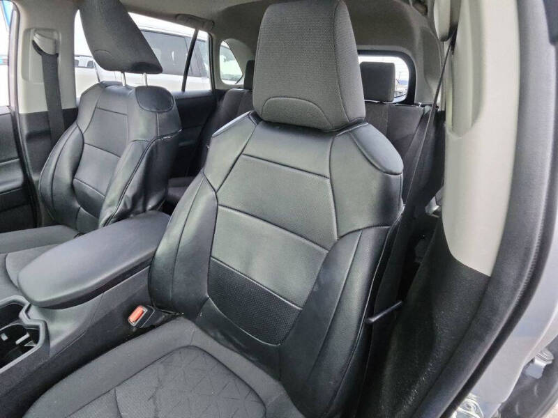 2023 Toyota RAV4 Hybrid XLE