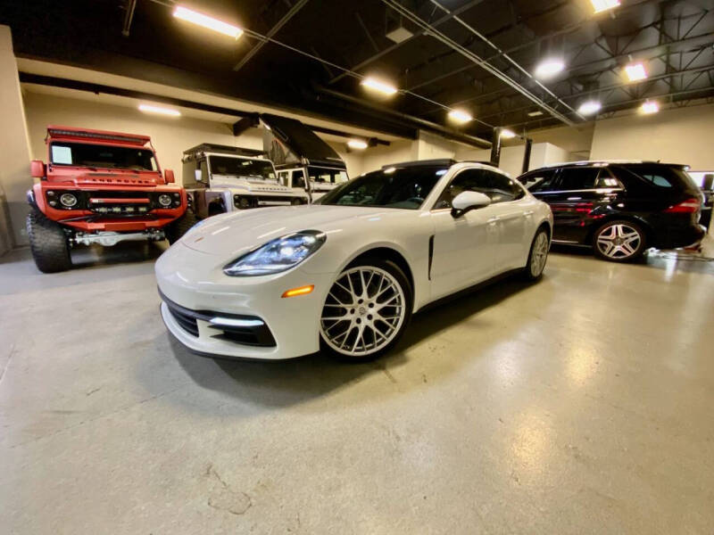 2018 Porsche Panamera