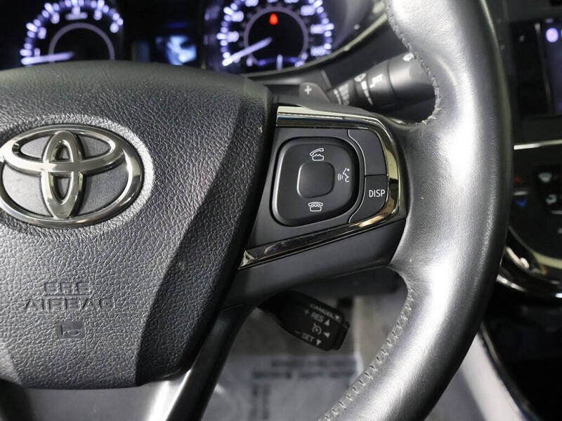 2013 Toyota Avalon XLE