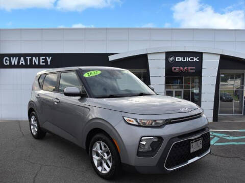 2022 Kia Soul for sale at DeAndre Sells Cars in North Little Rock AR