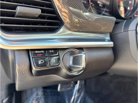 2017 Porsche Panamera 4S