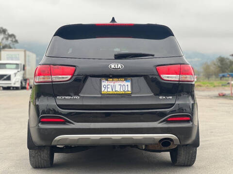 2016 Kia Sorento EX V6