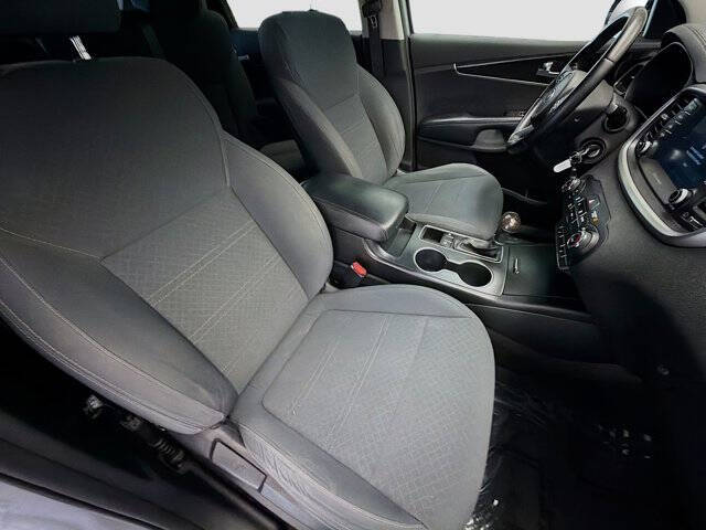 2018 Kia Sorento LX