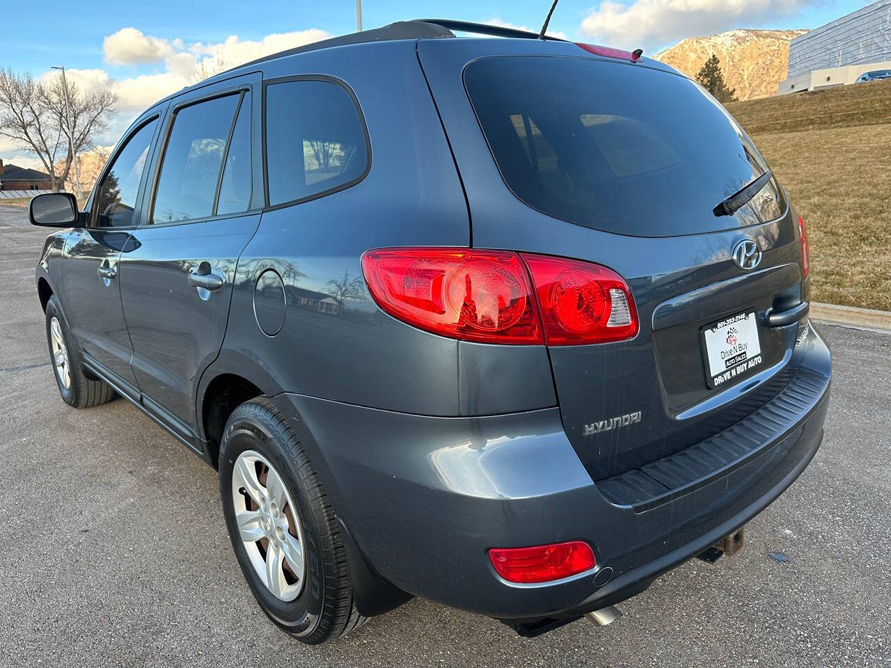 2009 Hyundai SANTA FE for sale at DRIVE N BUY AUTO SALES in OGDEN, UT