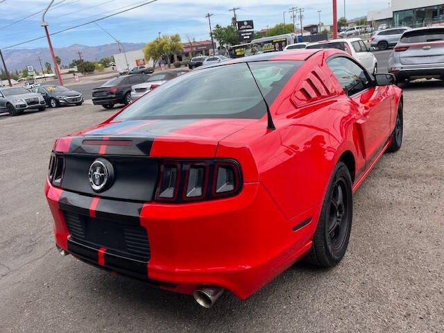 2014 Ford Mustang V6