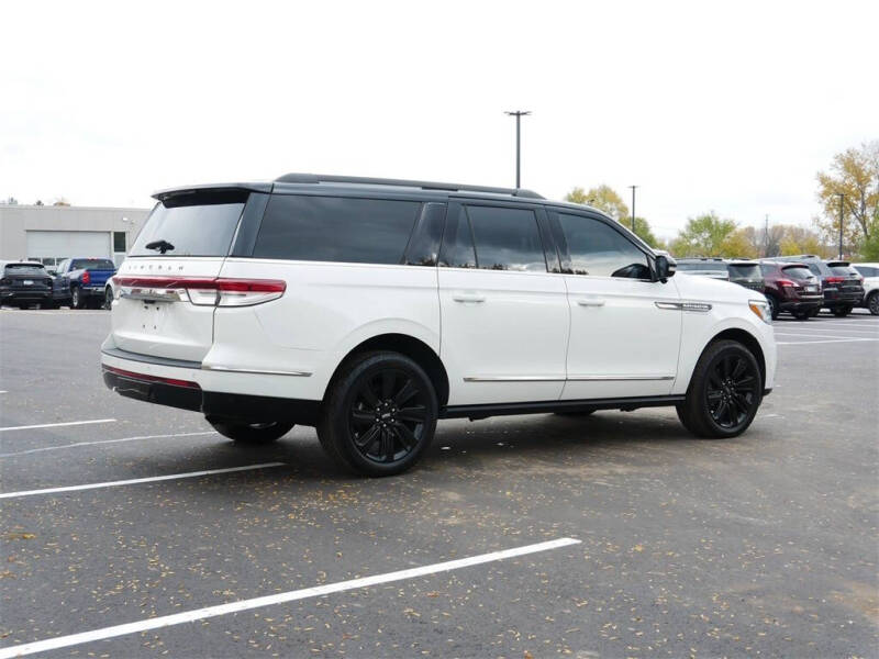 2023 Lincoln Navigator L Black Label