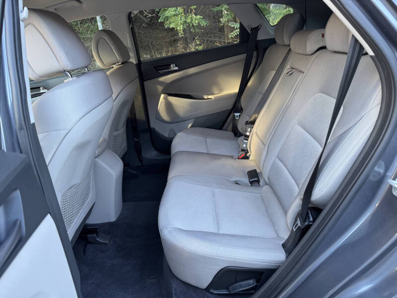 2016 Hyundai Tucson SE