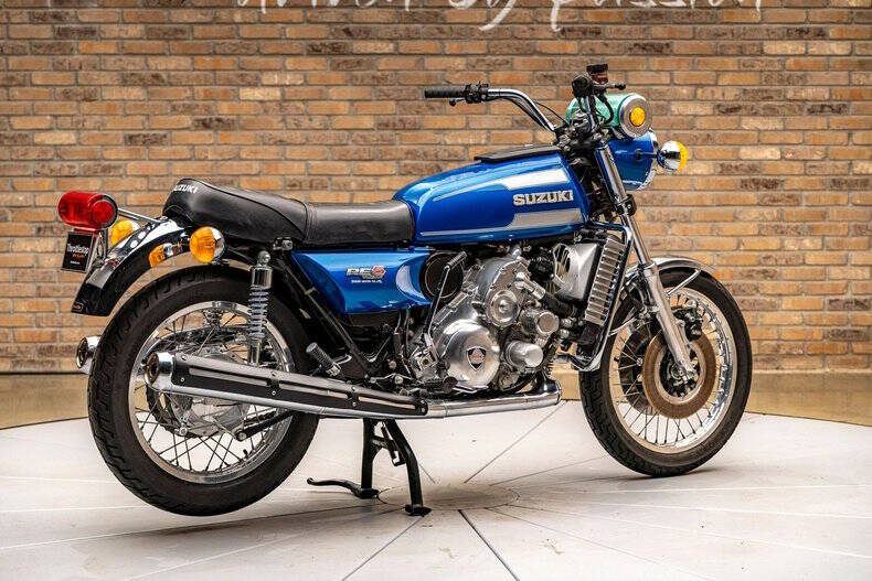 1975 Suzuki RE5