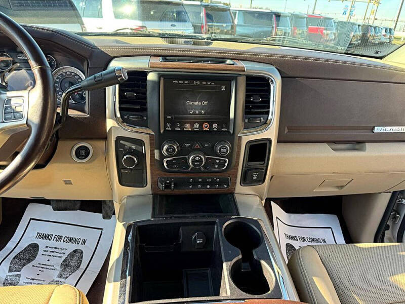 2015 RAM 3500 Laramie