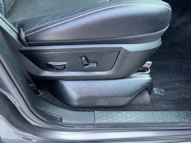 2018 RAM 1500 Night