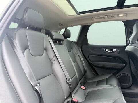2023 Volvo XC60 B5 Core