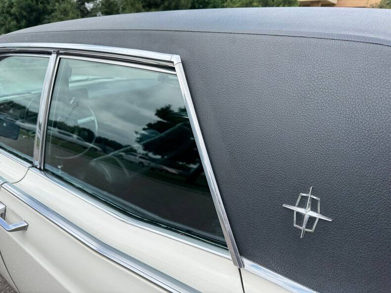 1967 Lincoln Continental