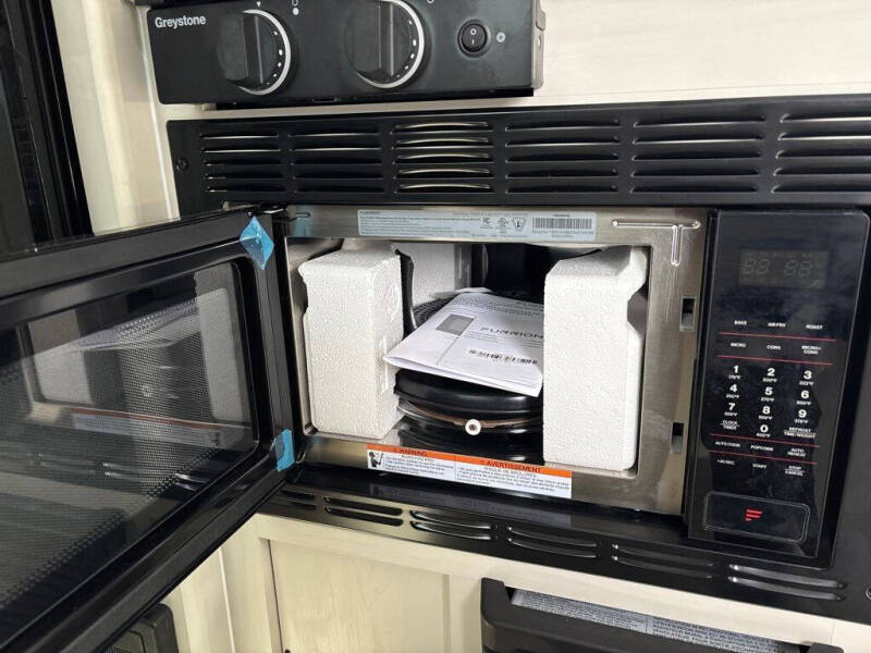 2026 Coachmen RV REMOTE 17R