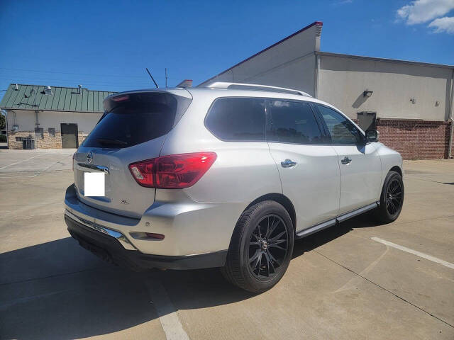 2018 Nissan Pathfinder for sale at AVL Auto Sales in Smyrna, GA