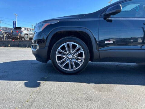 2019 GMC Acadia SLT-1