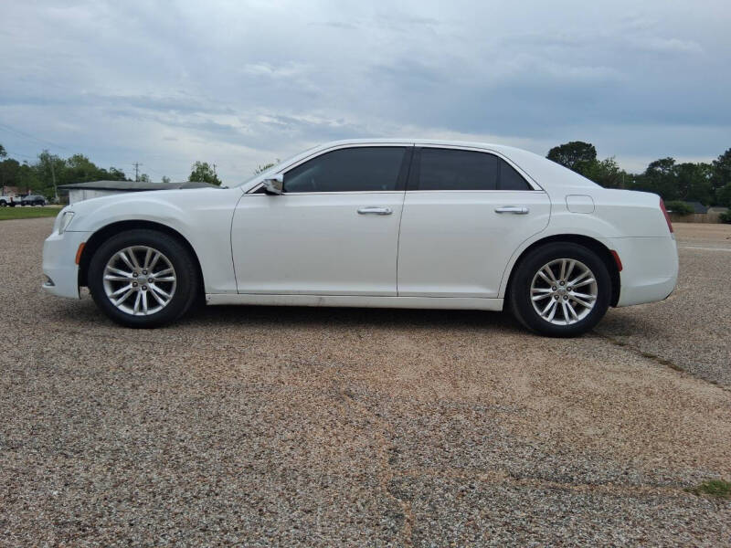 2016 Chrysler 300 C
