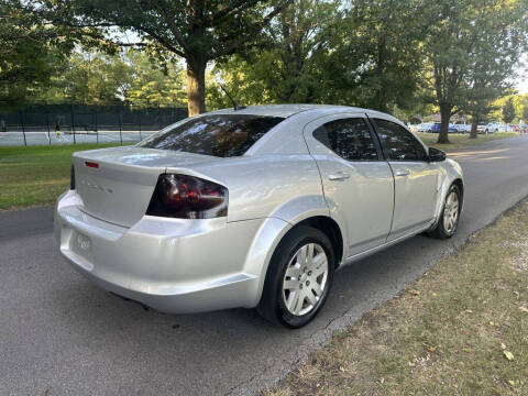 2012 Dodge Avenger SE