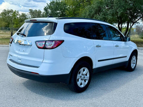 2017 Chevrolet Traverse LS