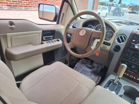 2006 Lincoln Mark LT