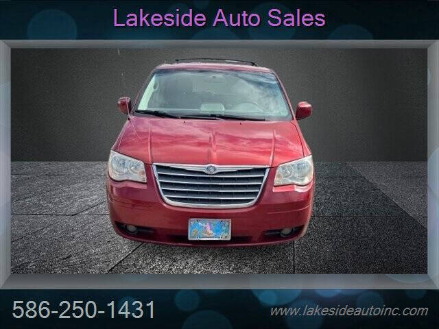 2009 Chrysler Town and Country Touring