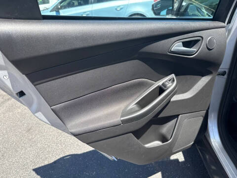 2018 Ford Focus Titanium