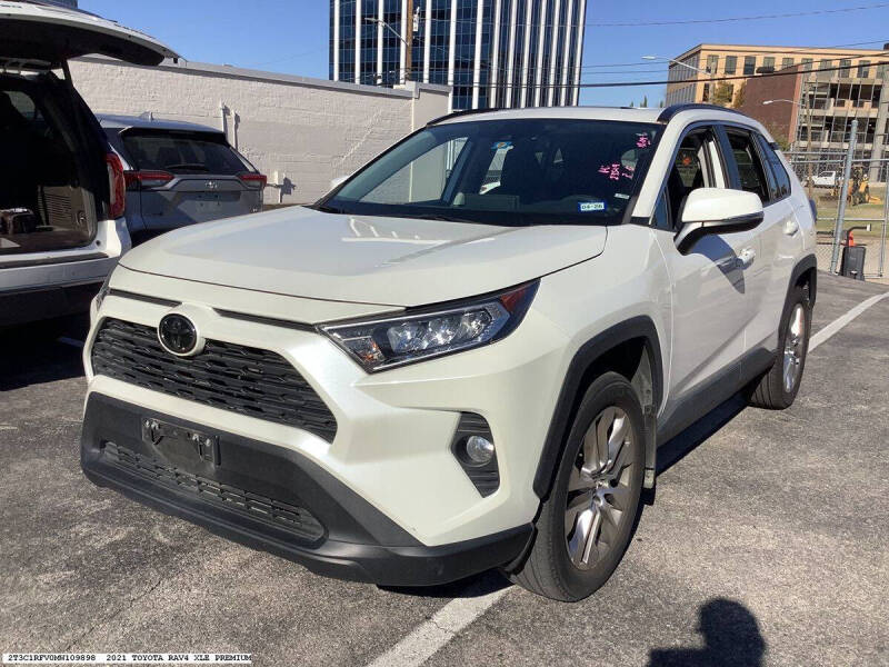 2021 Toyota RAV4 XLE Premium