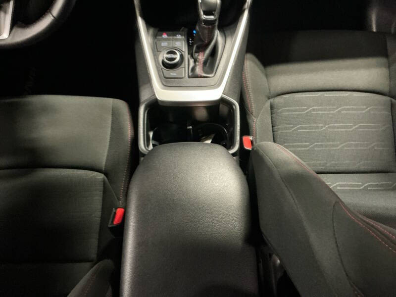 2024 Toyota RAV4 Prime SE