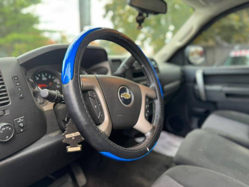 2011 Chevrolet Silverado 1500 LT