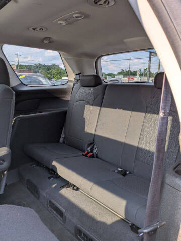 2013 GMC Acadia SLE-2