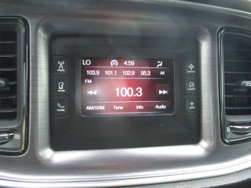 2017 Dodge Challenger SXT