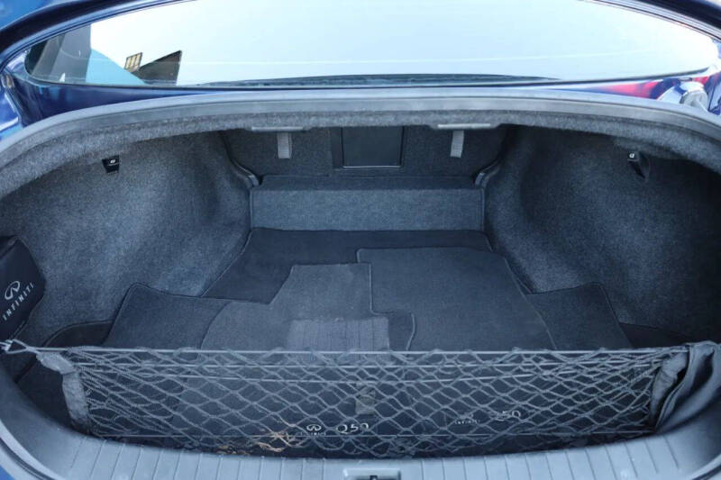 2021 Infiniti Q50 Luxe