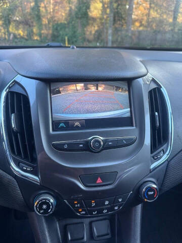 2017 Chevrolet Cruze LT Auto