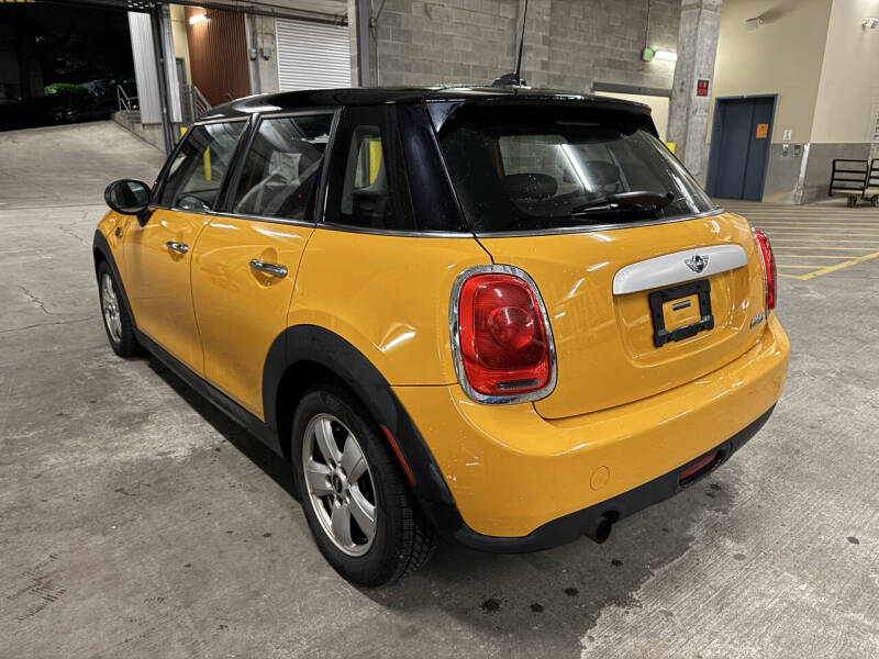 2015 MINI Hardtop 4 Door Cooper