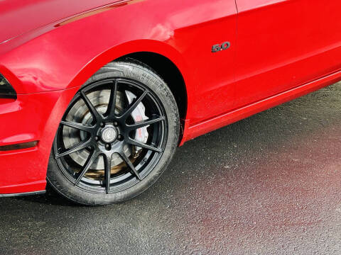 2013 Ford Mustang GT Premium