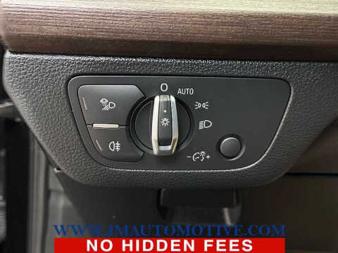 2022 Audi Q5 quattro Premium 40 TFSI