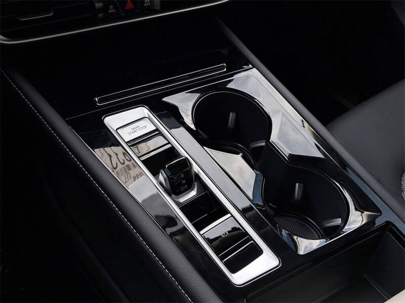 2025 Volkswagen Atlas SEL Premium R-Line 4Motion