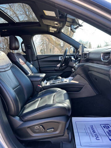 2020 Ford Explorer Platinum