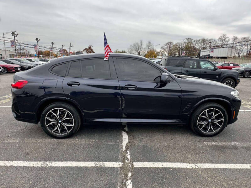 2023 BMW X4 xDrive30i