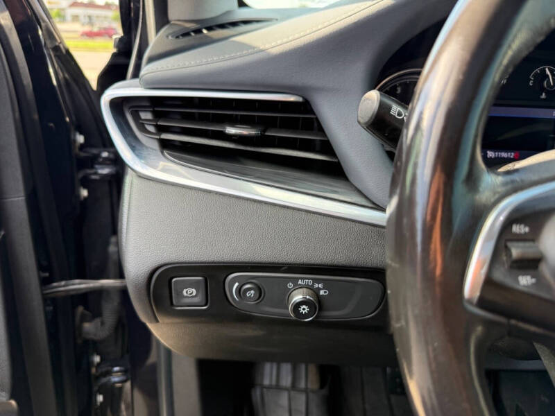 2020 Buick Enclave Essence