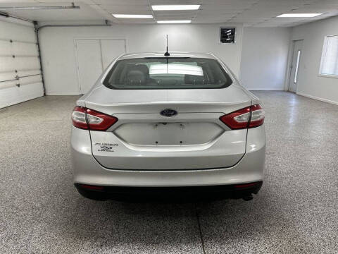 2016 Ford Fusion S