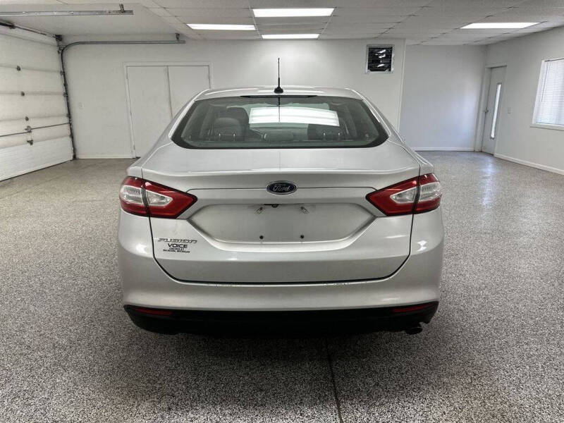 2016 Ford Fusion S