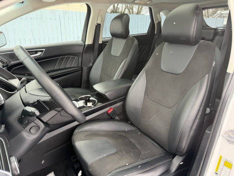 2017 Ford Edge Sport