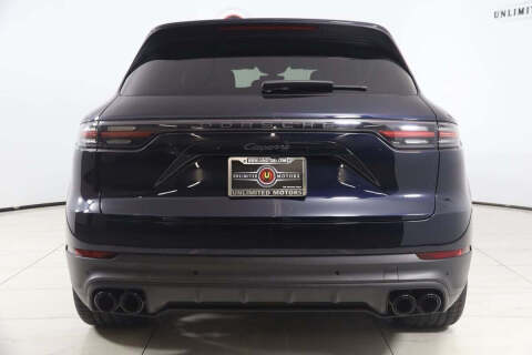 2023 Porsche Cayenne Platinum Edition